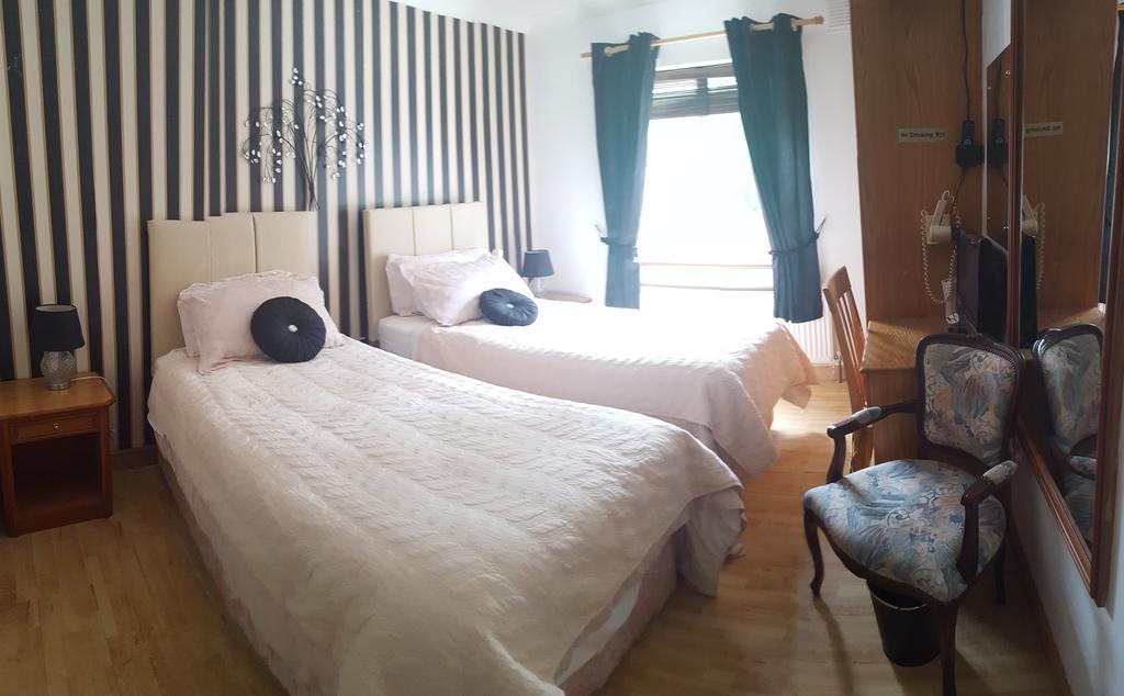 גלוואיי Grange House B&B מראה חיצוני תמונה